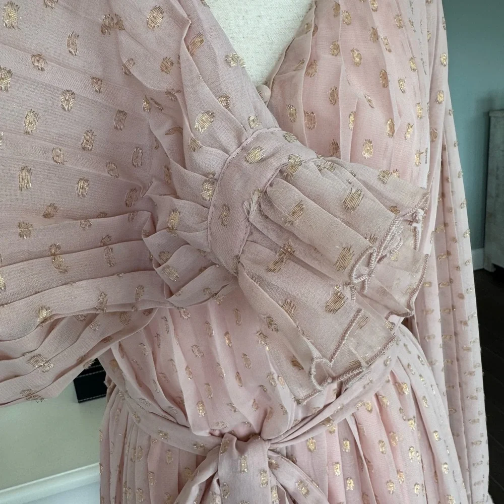 Endless Rose Pink & Gold Textured Romper Shorts Women’s SZ M